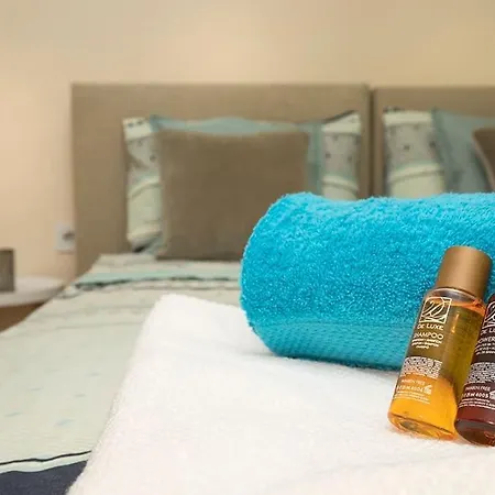 Appartamento 2br ,10 Minutes Walk To Center