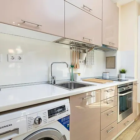 アパート Brand New Apartment, 10 Minutes To Center *